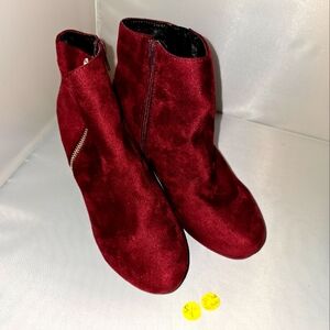 Maroon velvet wedge boots sz 9